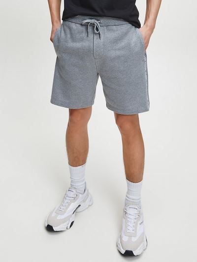 Calvin Klein Ruhák HU574480 | Calvin Klein Side Logo Jogger Férfi Rövidnadrág Szürke